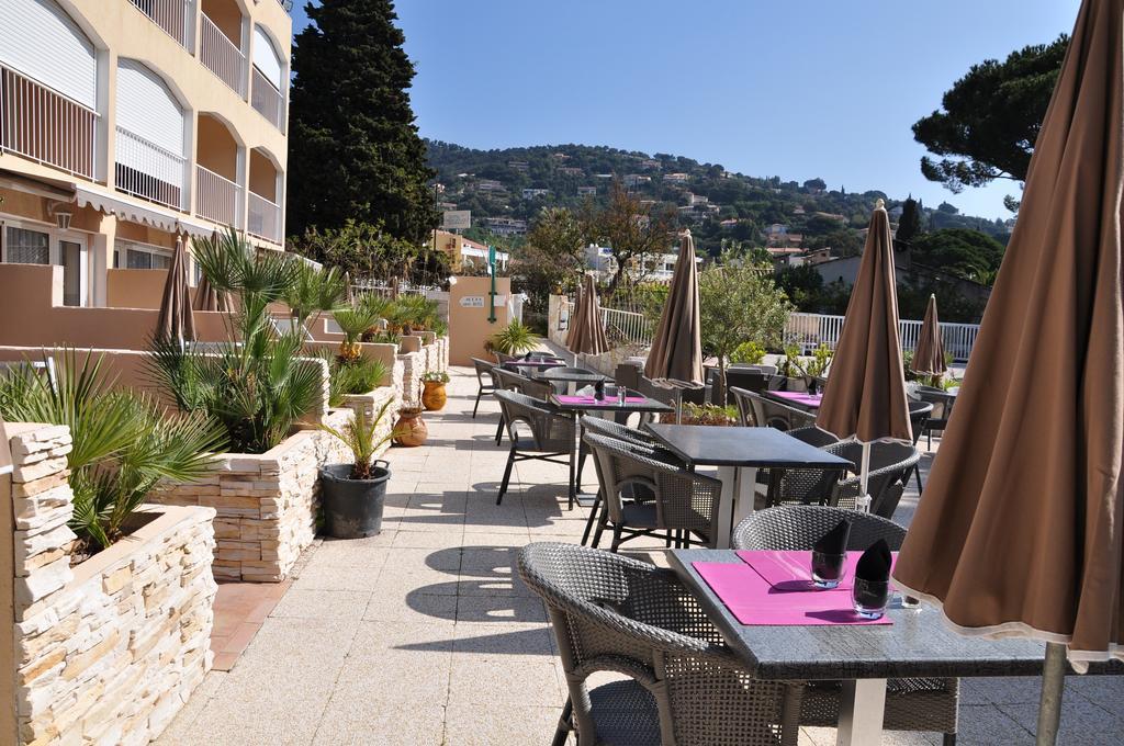 Hotel De La Plage Le Lavandou Zewnętrze zdjęcie